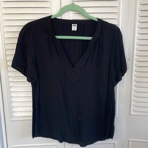 Black flowy shirt